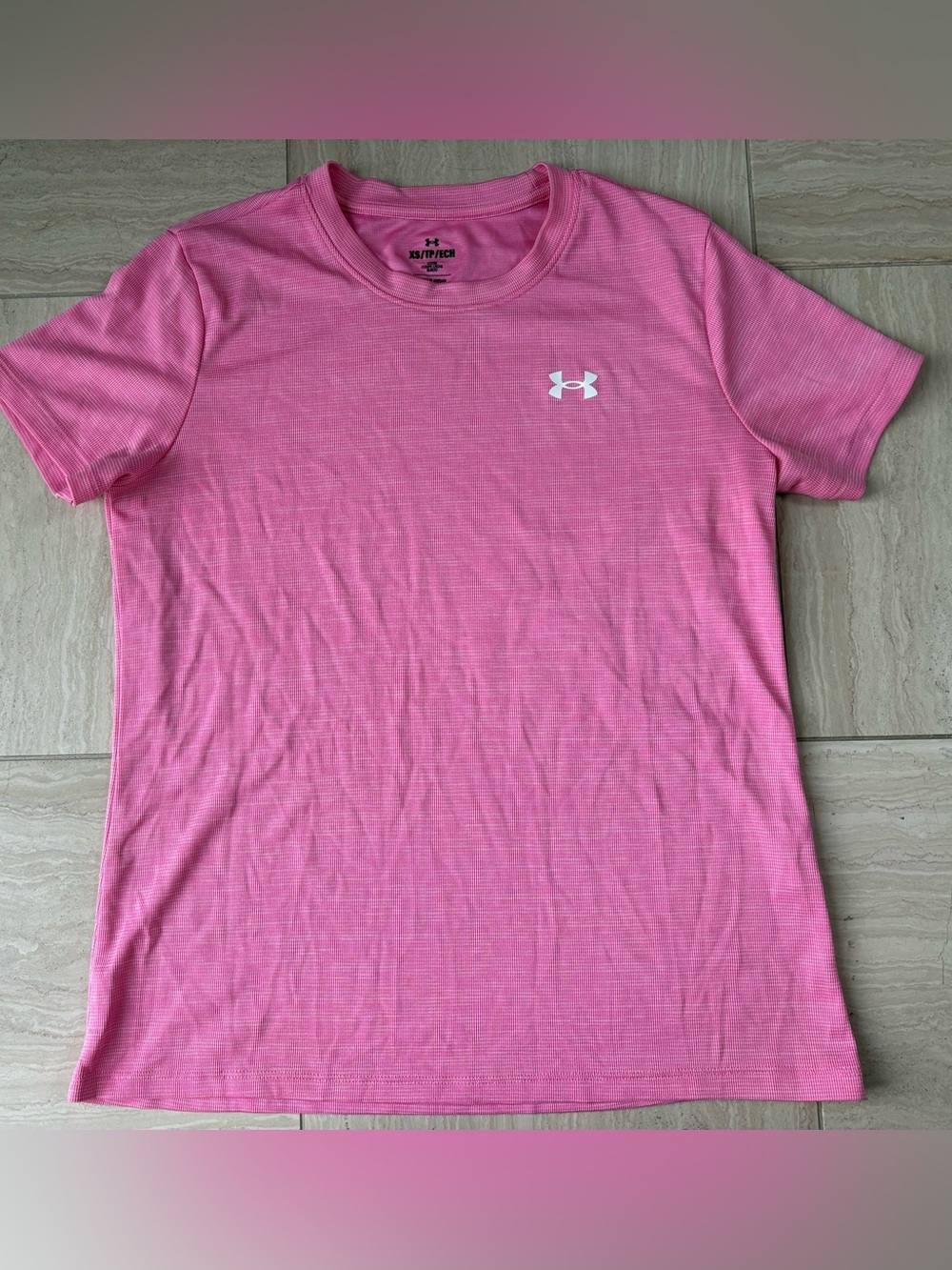 Under Armour Pink Short Sleeve Active Tee - Women’s Size XS